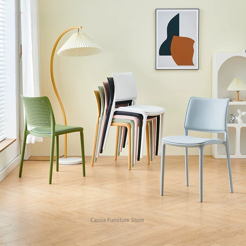 Kunststof stoel met rugleuning - Commercial Kitchen Small Space recensie en prijs
